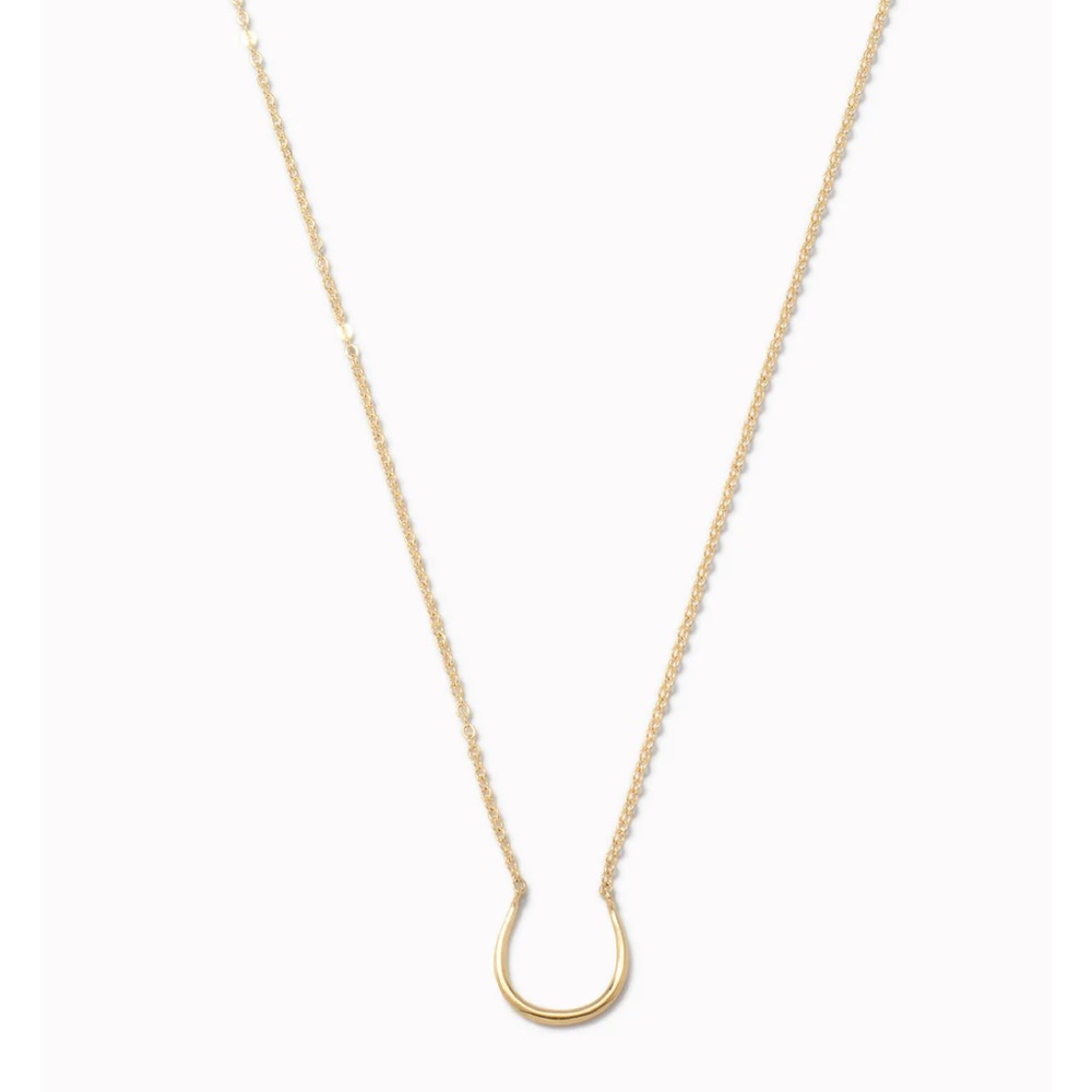 Stella & Dot Horseshoe Charm Keeper Necklace